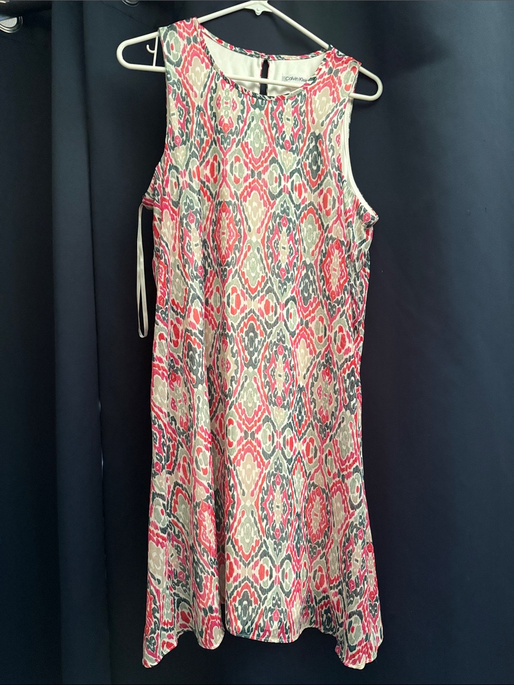 Calvin Klein White Top with Coral & Gray Print Accents
